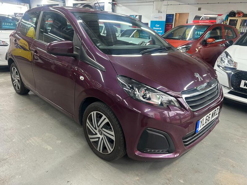 PEUGEOT 108