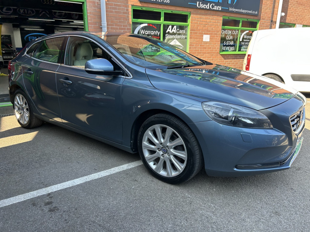 2012 Volvo V40